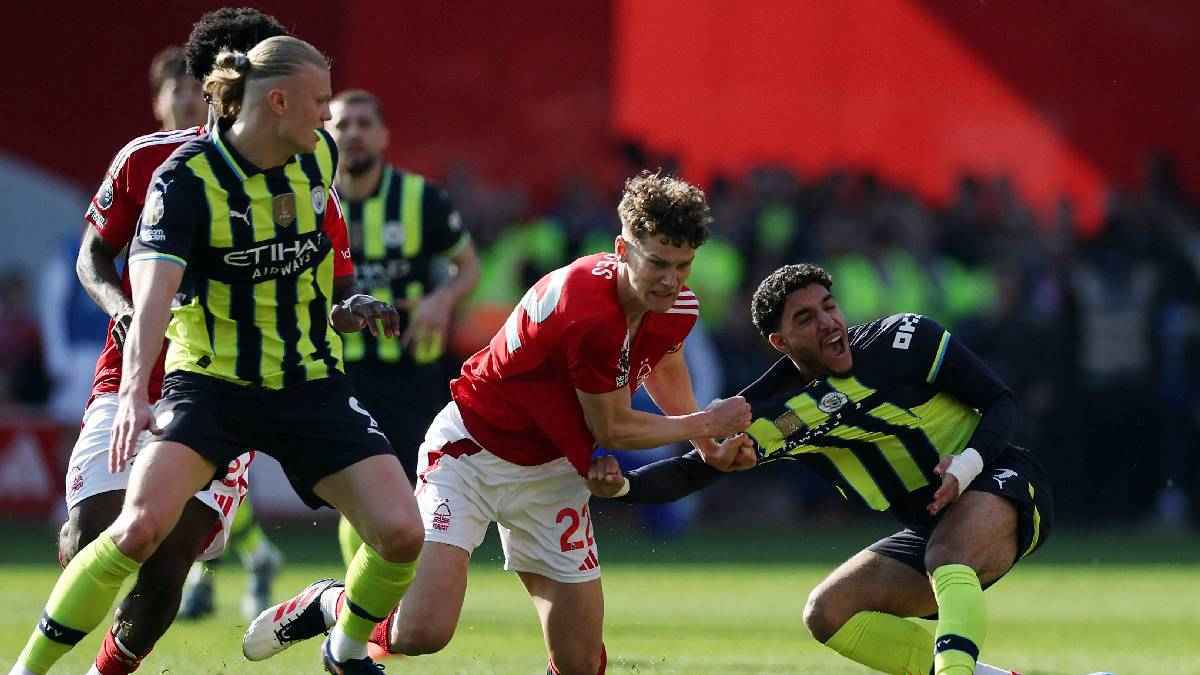 لماذا بات مانشستر سيتي مهددا بعدم التأهل لدوري أبطال أوروبا؟