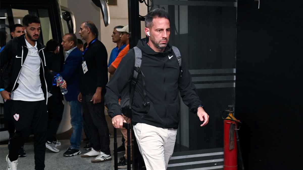 الزمالك يقيل فيريرا.. وهذا المدرب يقود الفريق أمام طلائع الجيش