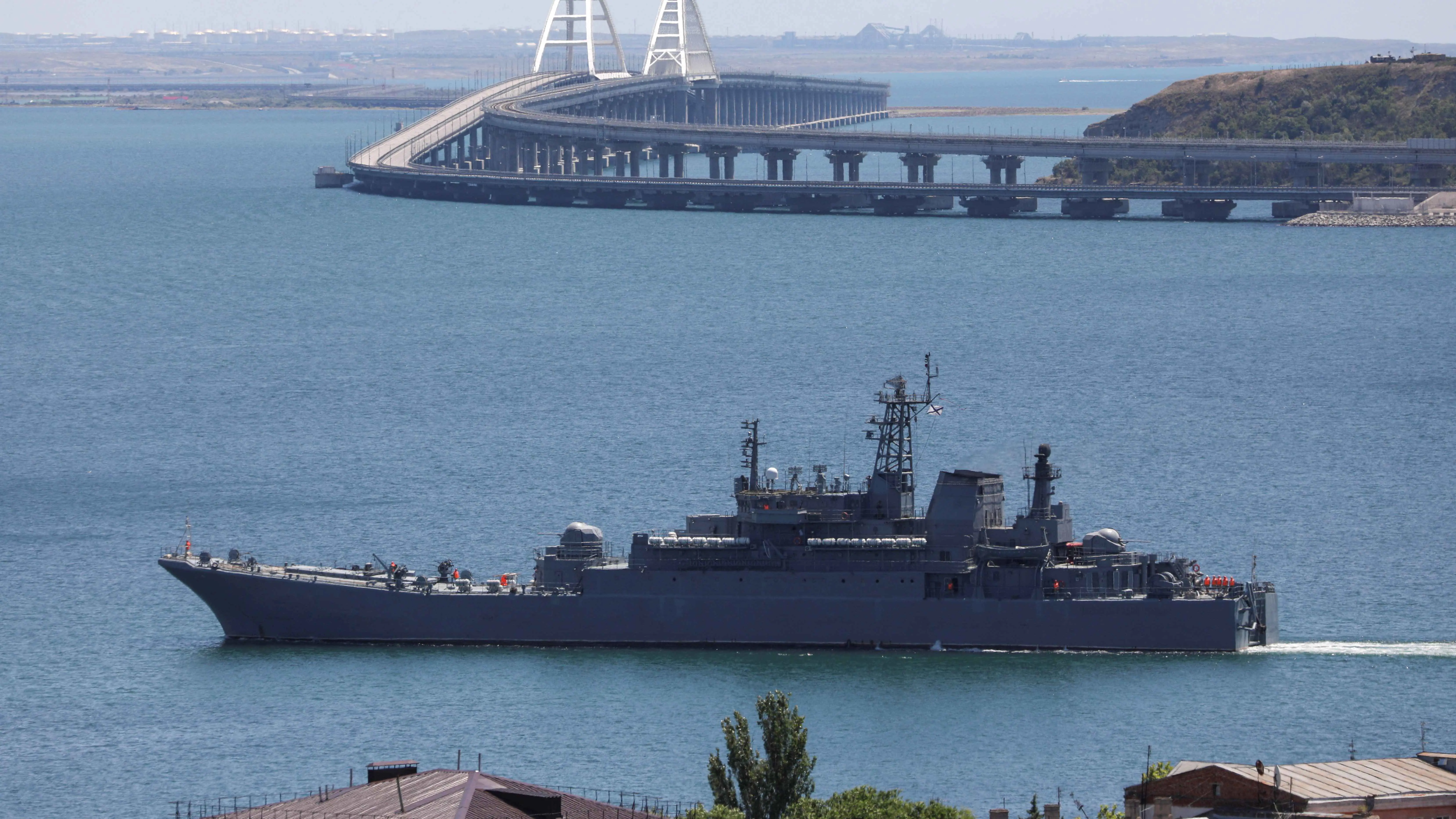 روسيا تعلن حالة الطوارئ في شبه حزيرة القرم