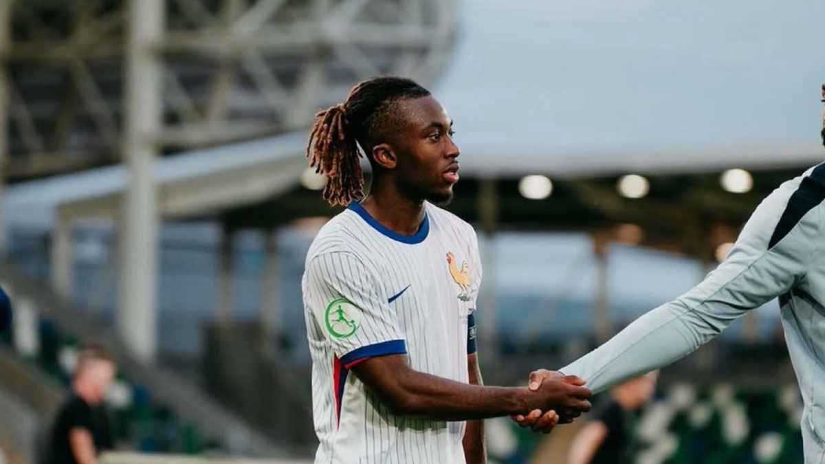 الأهلي السعودي ينقض على صفقة رائعة من الدوري الفرنسي