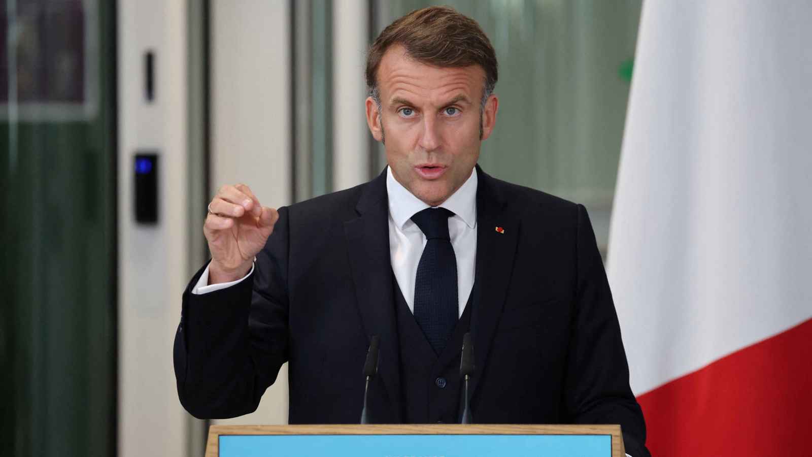 "معاريف": إسرائيل تطالب فرنسا بملايين الدولارات في دعوى قضائية