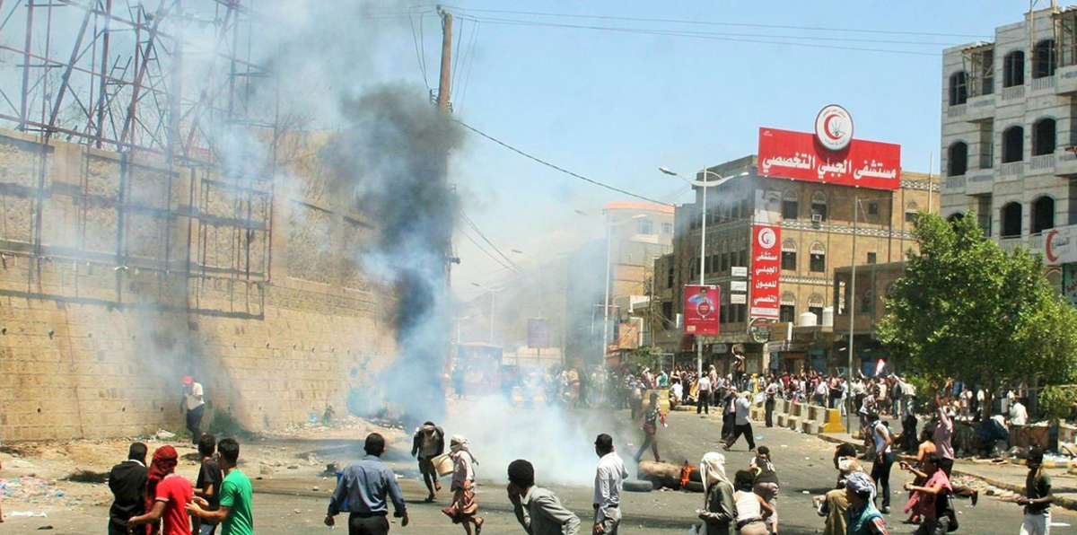 مقتل خبير متفجرات وإصابة 4 آخرين في عاصمة اليمن المؤقتة عدن