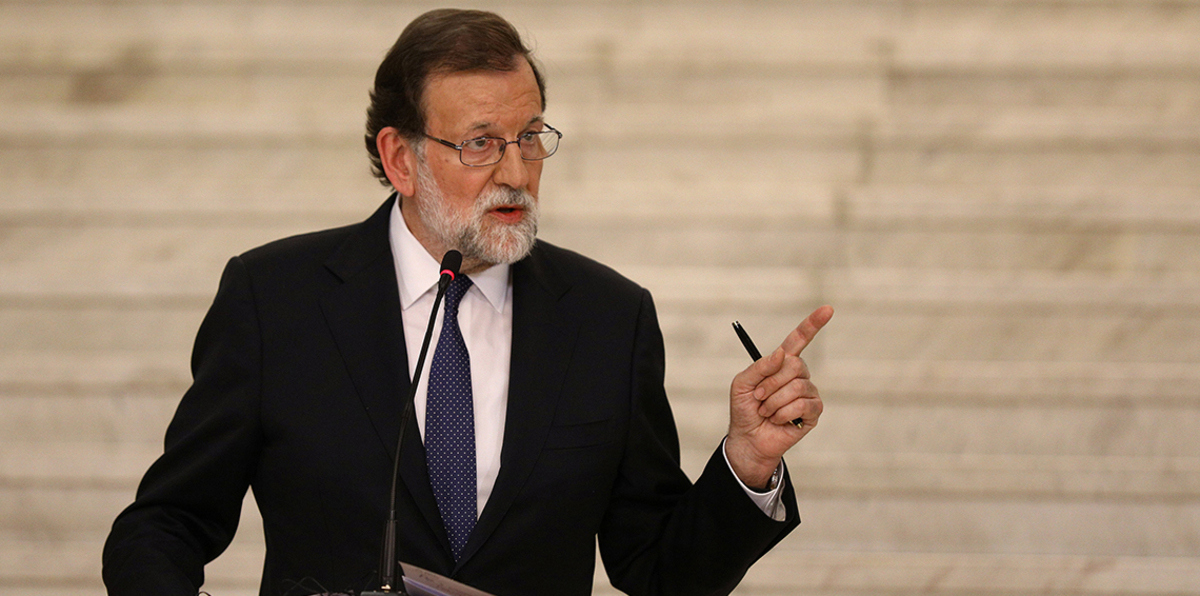 حكومة إسبانيا تبقي سيطرتها على "كتالونيا"