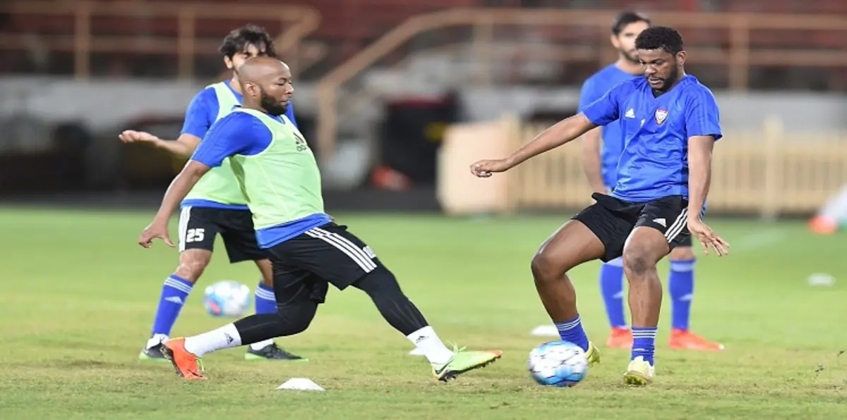 سفارتا السعودية والكويت تدعو مواطنيها لمساندة المنتخب الإماراتي ضد أستراليا