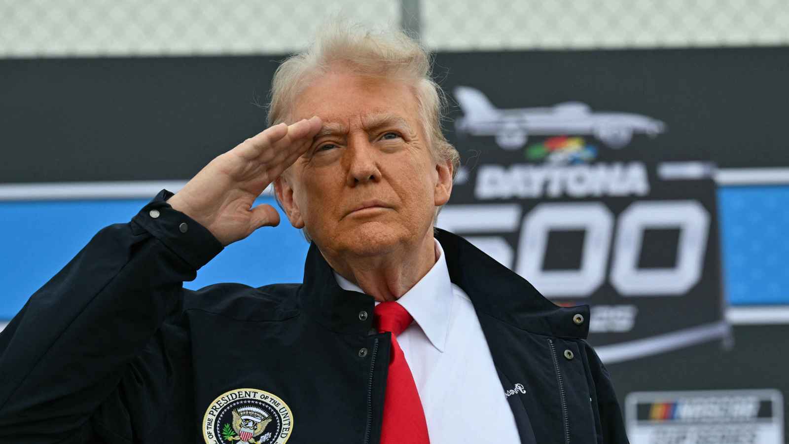 ترامب: ملايين الدولارات أنفقت على "معمرين مزيفين" تجاوزوا 200 عام