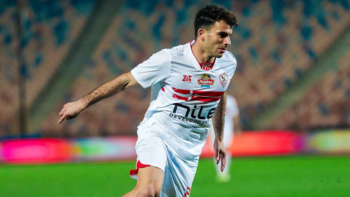 طالبوا بطرده وسبوه.. 3 أسباب لانقلاب جمهور الزمالك على زيزو