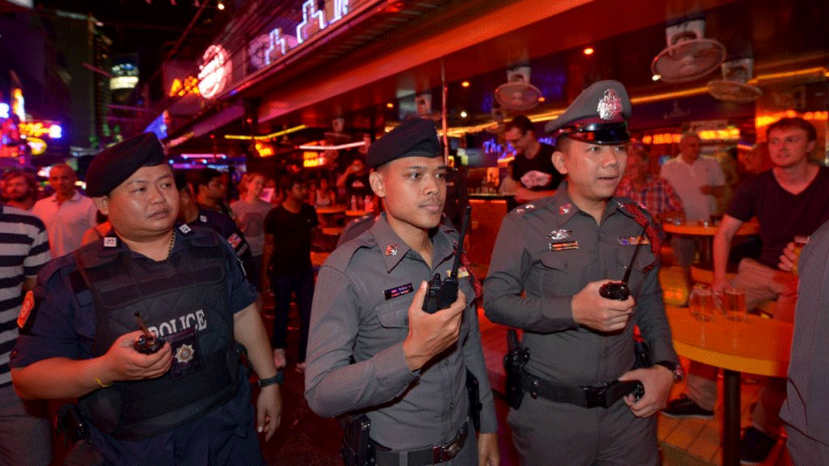 3 قتلى خلال مداهمة وتفجير في سوق جنوب تايلاند‎