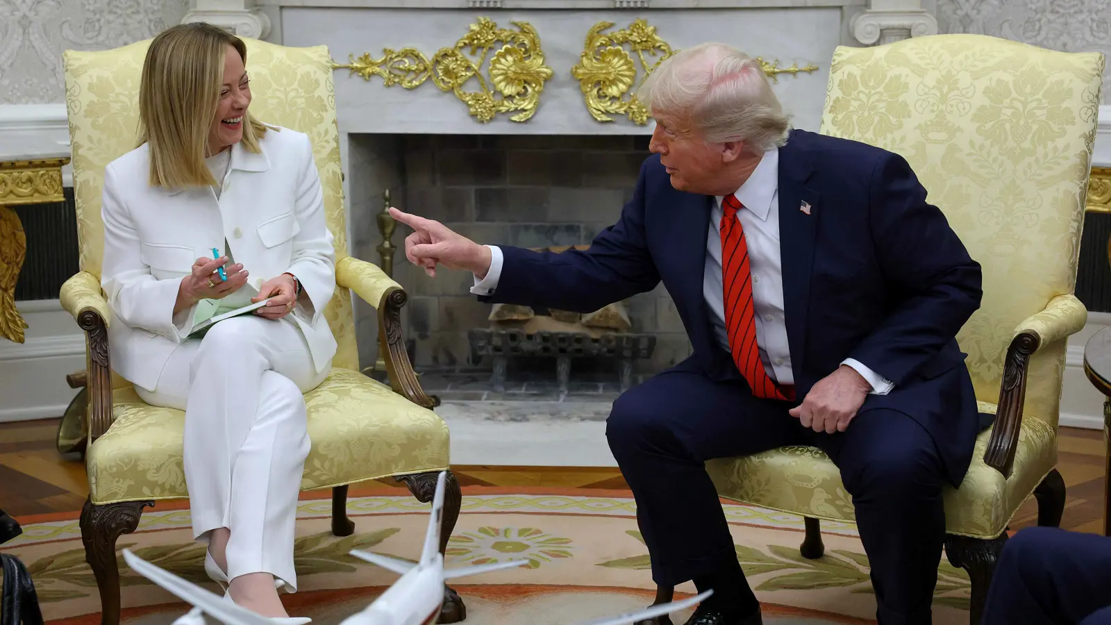 "هامسة ترامب".. هل تقود ميلوني جهود المصالحة بين واشنطن وأوروبا؟