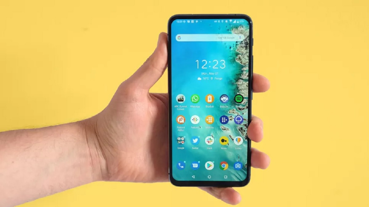 الكشف عن مواصفات هاتف أسوس الجديد ZenFone 8