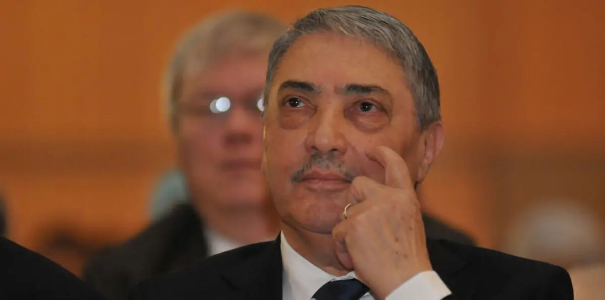 بن فليس: الجزائر دخلت مرحلة فلتان مؤسساتي معمم