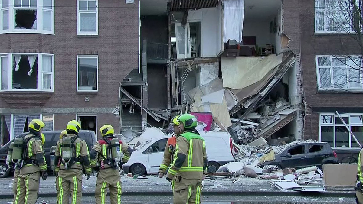 هولندا.. انهيار مبنى وإصابة شخصين جراء انفجار في مطعم