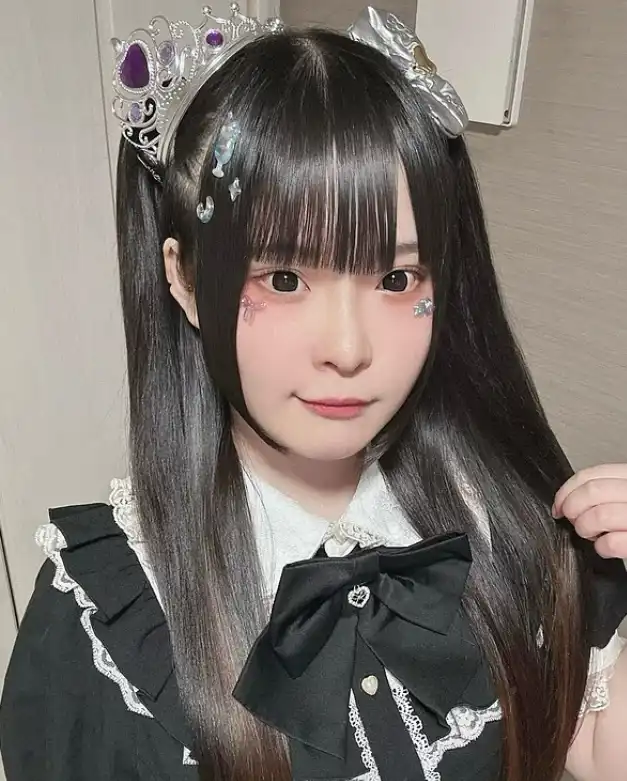 اليوتيوبر زيبا