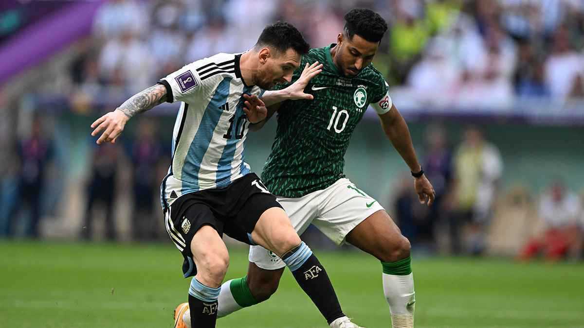 سالم الدوسري مثل ميسي.. تعليق ناري حول تأثير نجم الهلال السعودي (فيديو)