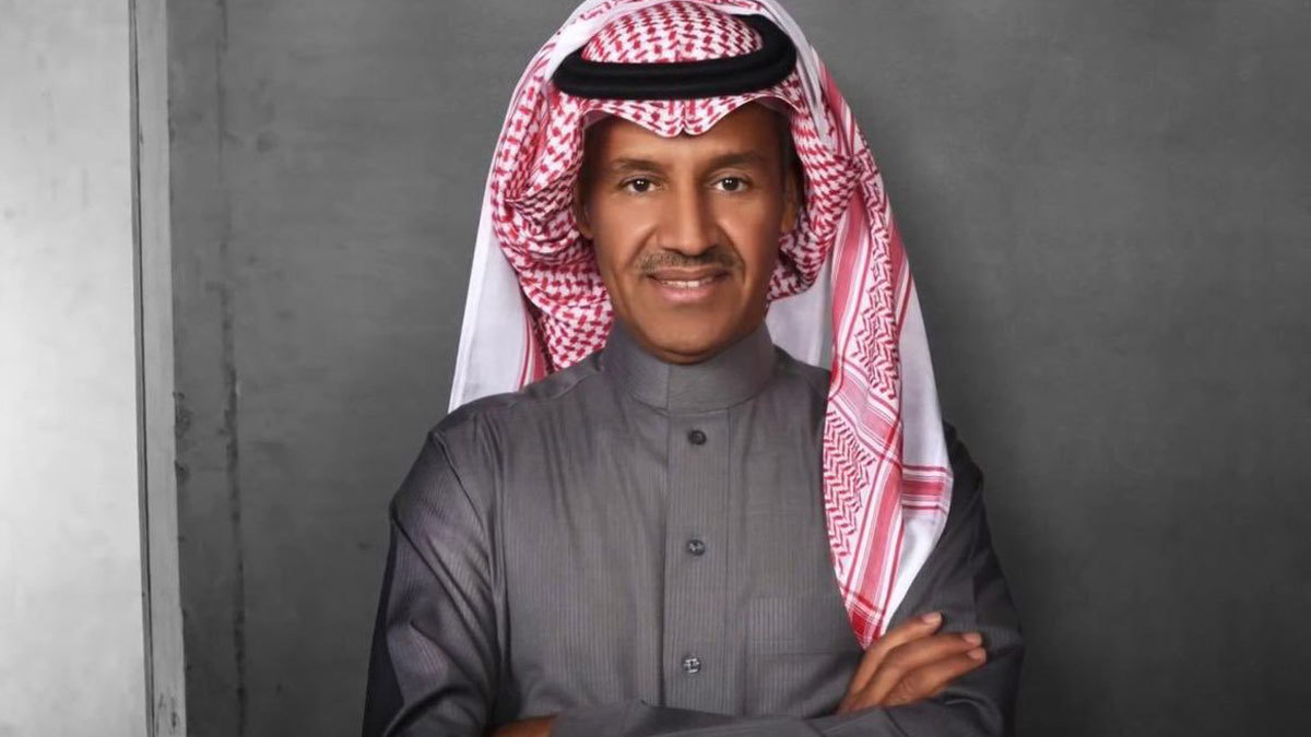 استقرار حالة الفنان السعودي خالد عبدالرحمن ووالدته وأنباء تؤكد إصابتهما بـ"كورونا"