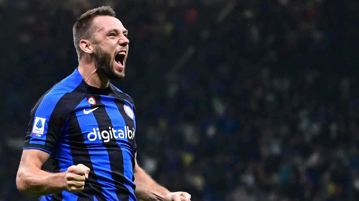 الاتحاد السعودي ينافس 3 أندية لضم مدافع إنتر ميلان الإيطالي 