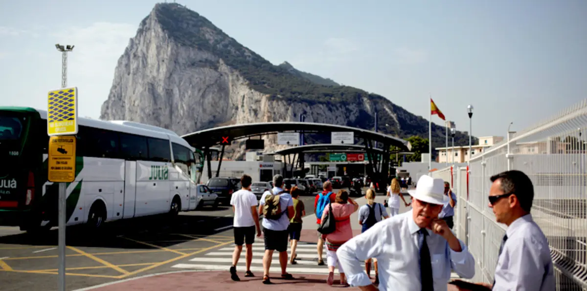 إسبانيا تسعى لسيادة مشتركة على جبل طارق بعد الاستفتاء البريطاني