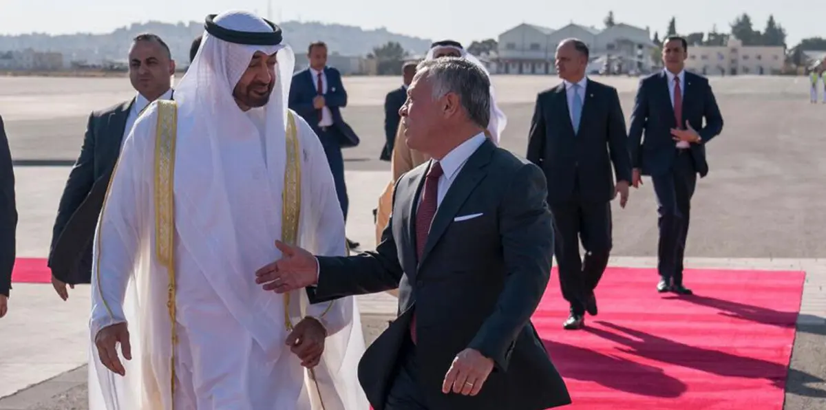 الشيخ محمد بن زايد يصل الأردن في زيارة رسمية (صور)