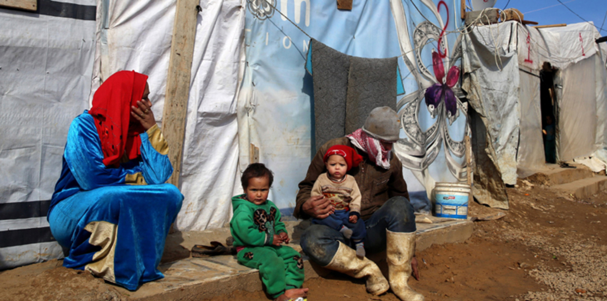 باسيل يصب الزيت على النار بتغريدات جديدة حول اللاجئين السوريين