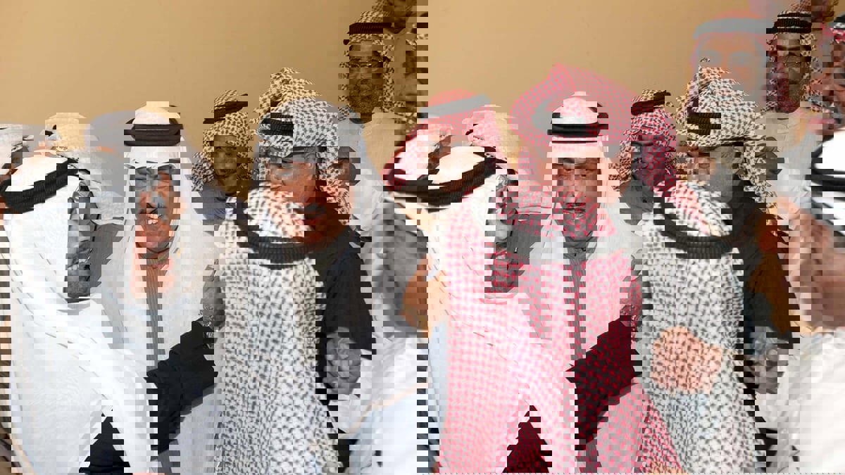 المعارضون الكويتيون العائدون من تركيا يدعون نواب الأغلبية لاجتماع قريب