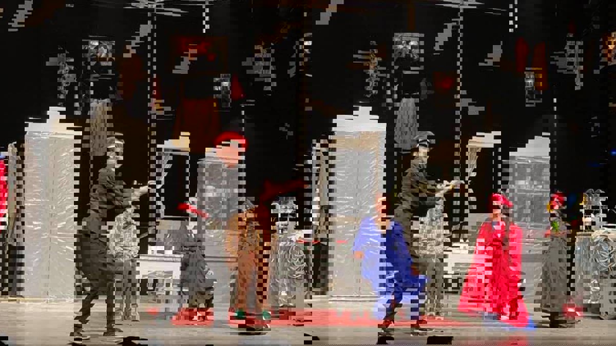 الفنان السوري أيمن زيدان: مسرحية "سوبرماركت" تعالج قضايا البسطاء