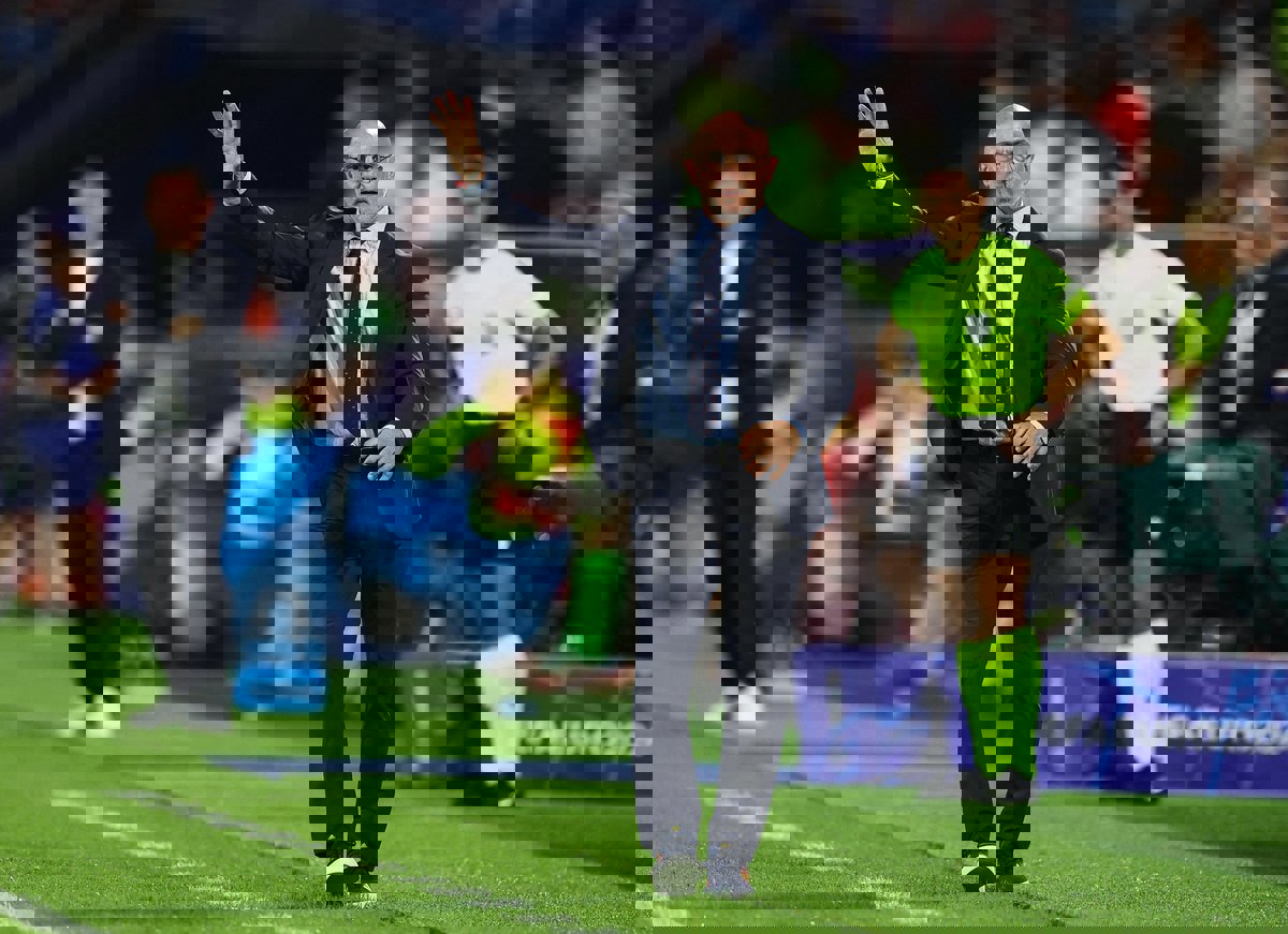 دي لافوينتي يقود منتخب إسبانيا لإنجاز فريد بعد 12 عاما