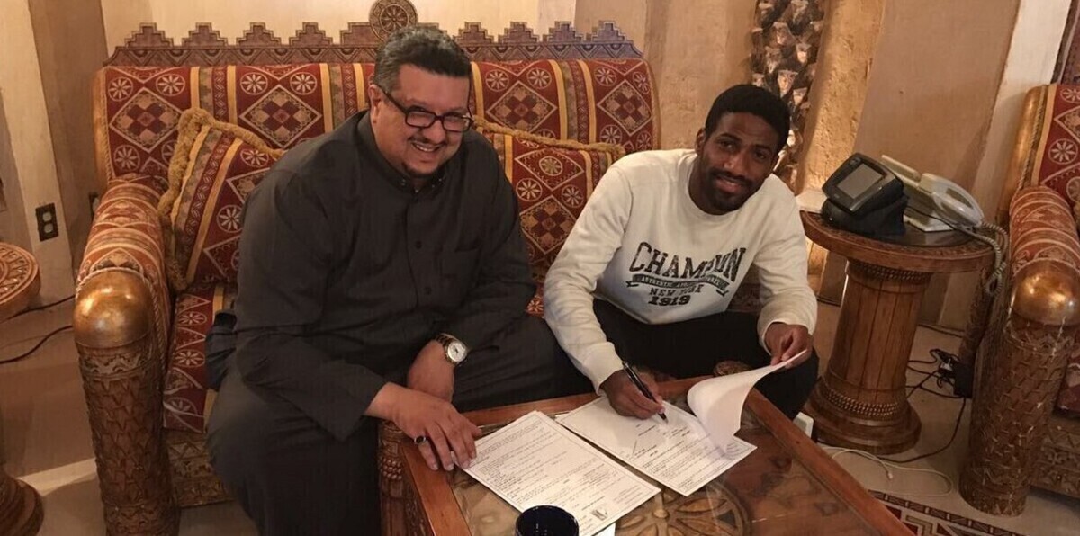 نادي النصر السعودي يصعد أزمة عوض خميس للفيفا.. والمريسل يهدد الهلال بالهبوط