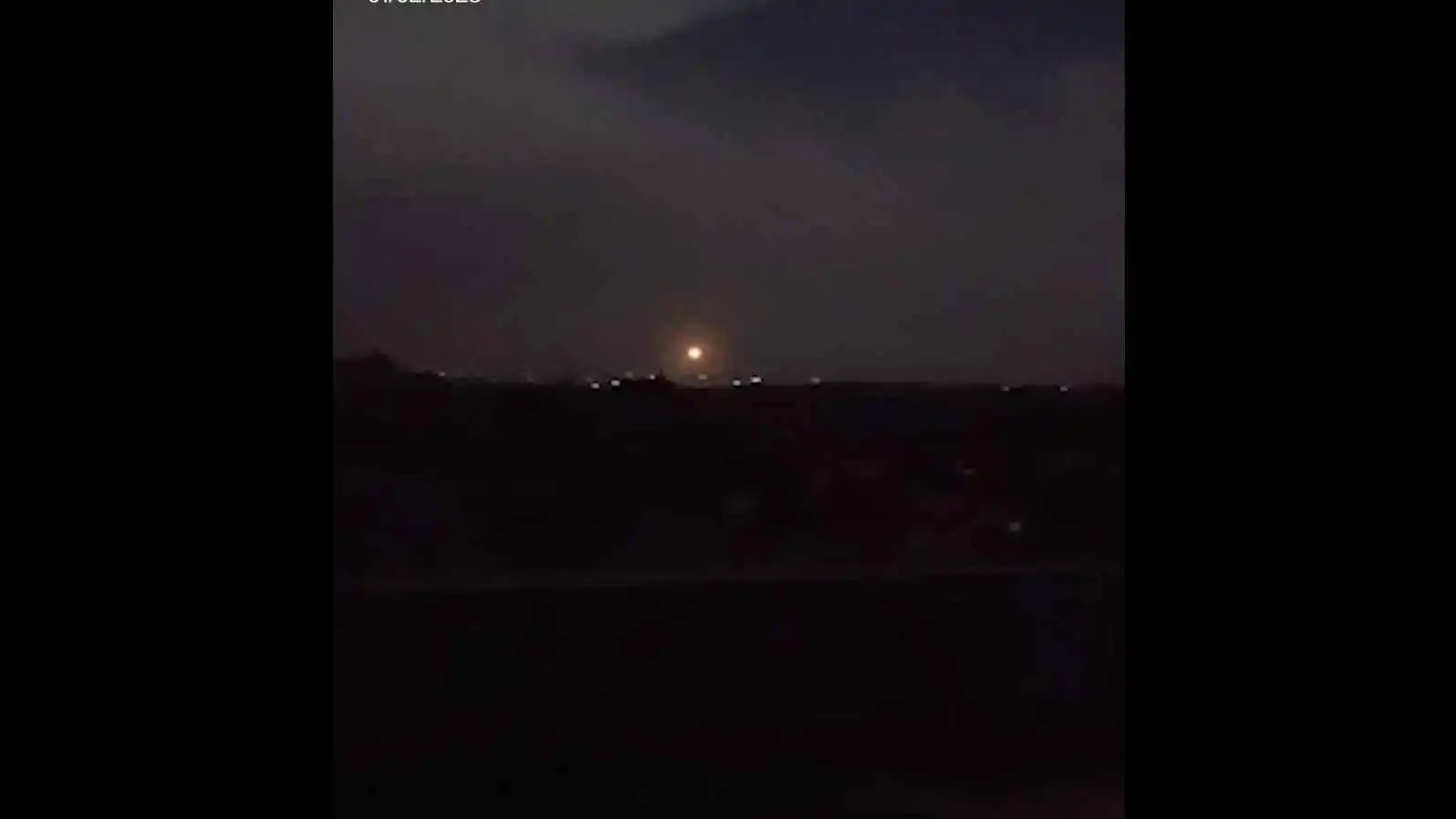 اشتباكات وقصف نقاط الأمن السوري خلال محاولة تسلل في السويداء (فيديو)