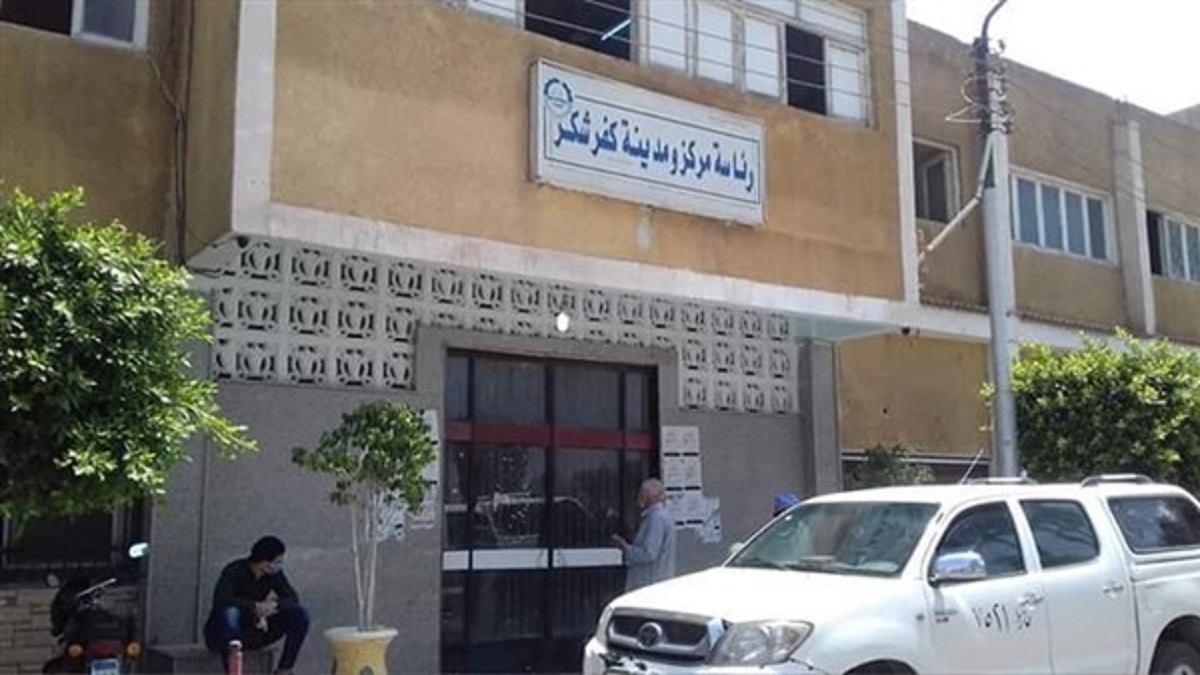 مصر.. مسؤولة حكومية تطلق اسم زوجها وأقاربها على شوارع جديدة بالقليوبية