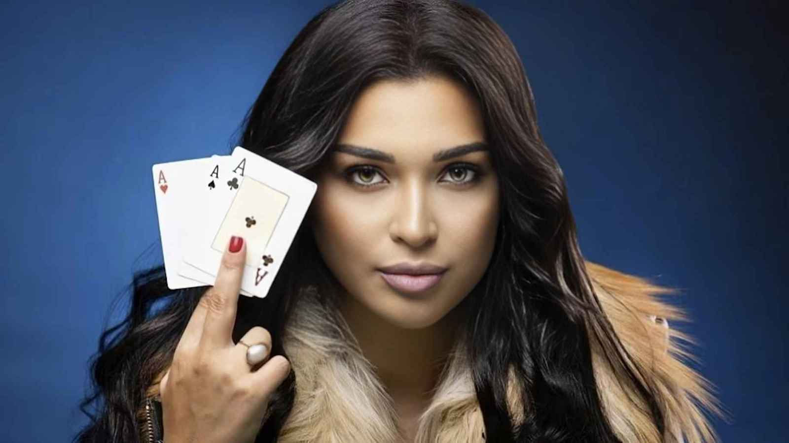 "آخر اختيار".. فيلم مغربي يُناقش إدمان السيدات للقمار (صور)