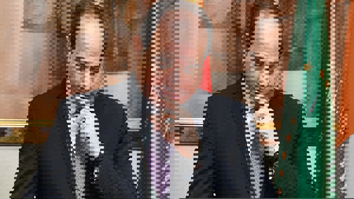 السيسي ناعيا طنطاوي: فقدت أبا ومعلما وإنسانا غيورا على وطنه