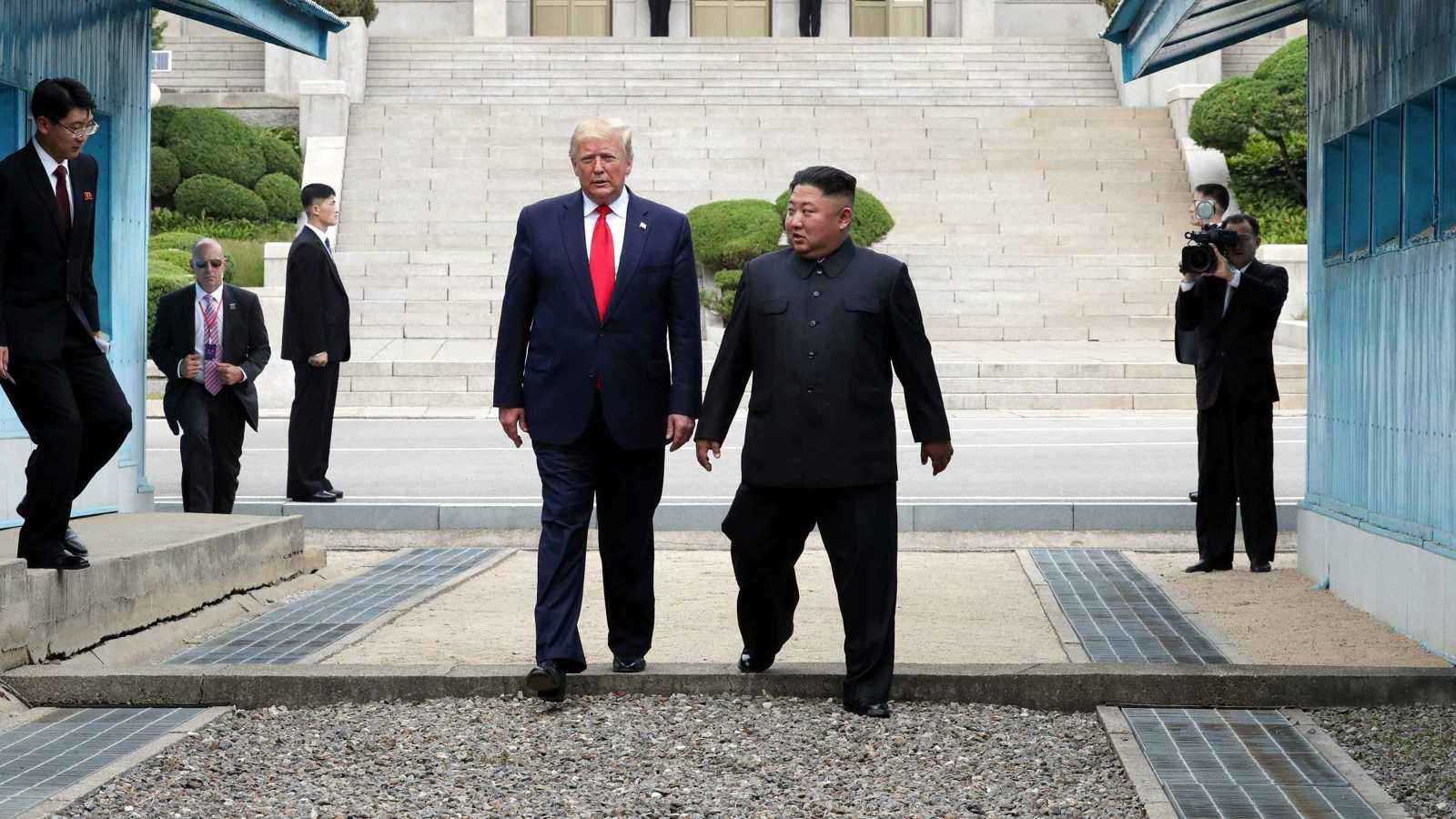 "سي إن إن": مناقشات جارية في إدارة ترامب لترتيب لقاء مع كيم