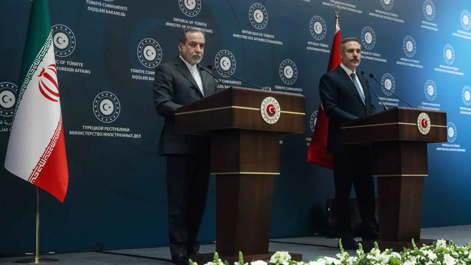 إيران ترفض التفاوض "تحت التهديد" مع ترامب وتغلق ملف "الباليستي"