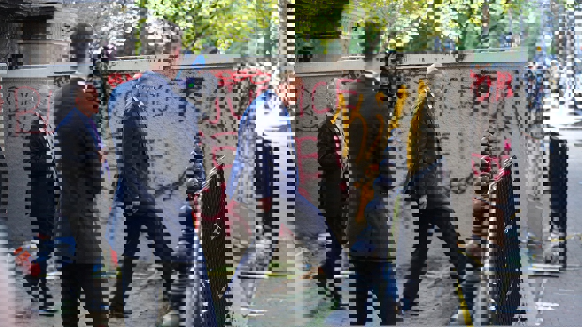 هل يسقط ترامب نتيجة الاحتجاجات على مقتل جورج فلويد؟