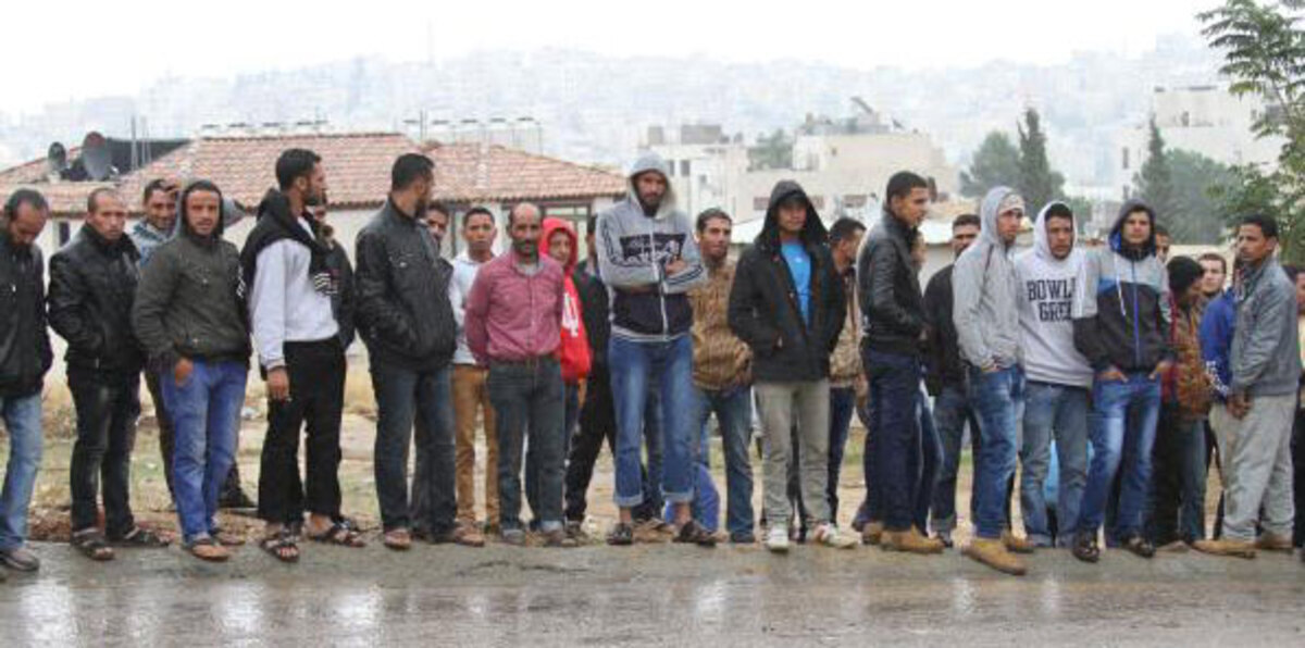 مصريون يحتجون في عمان إثر موجة اعتداءات بحقهم