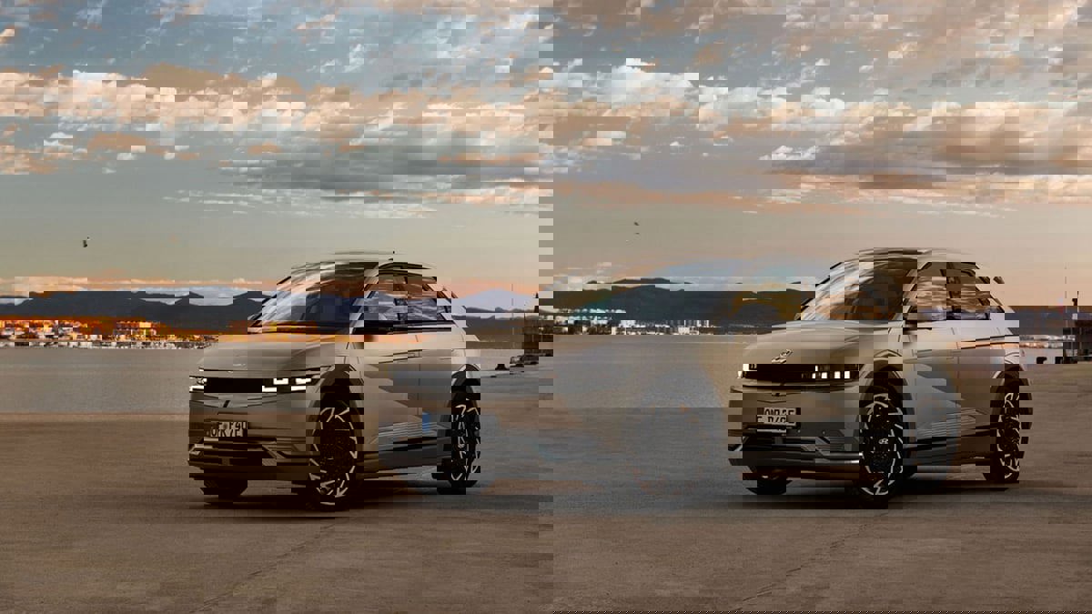 هيونداي توقف تطوير محركات الاحتراق وتنتقل للسيارات الكهربائية