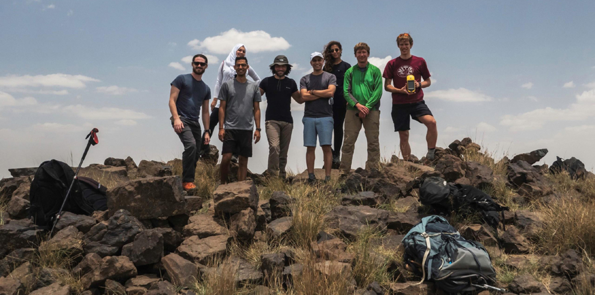 أعلى قمة في السعودية.. فريق سعودي أمريكي مشترك ينهي الجدل