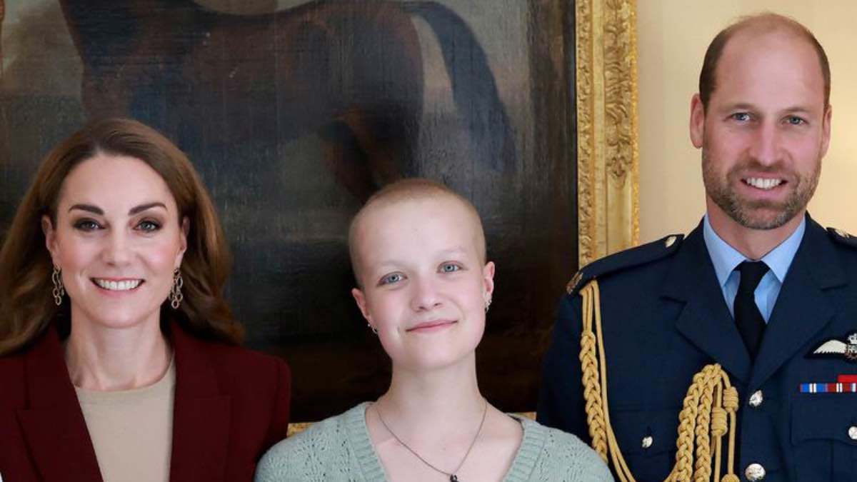 ويليام وكيت يعبران عن حزنهما لوفاة شابة بالسرطان