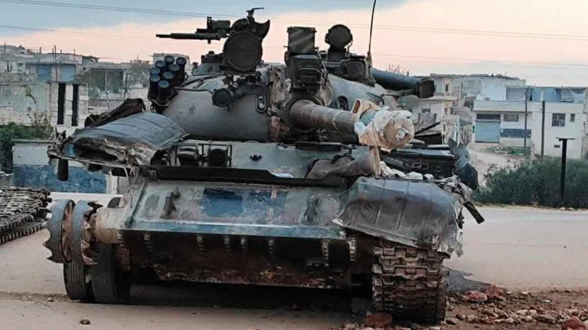 منها الكلية العسكرية.. الفصائل المسلحة تسيطر على 5 مواقع "حساسة" في حلب