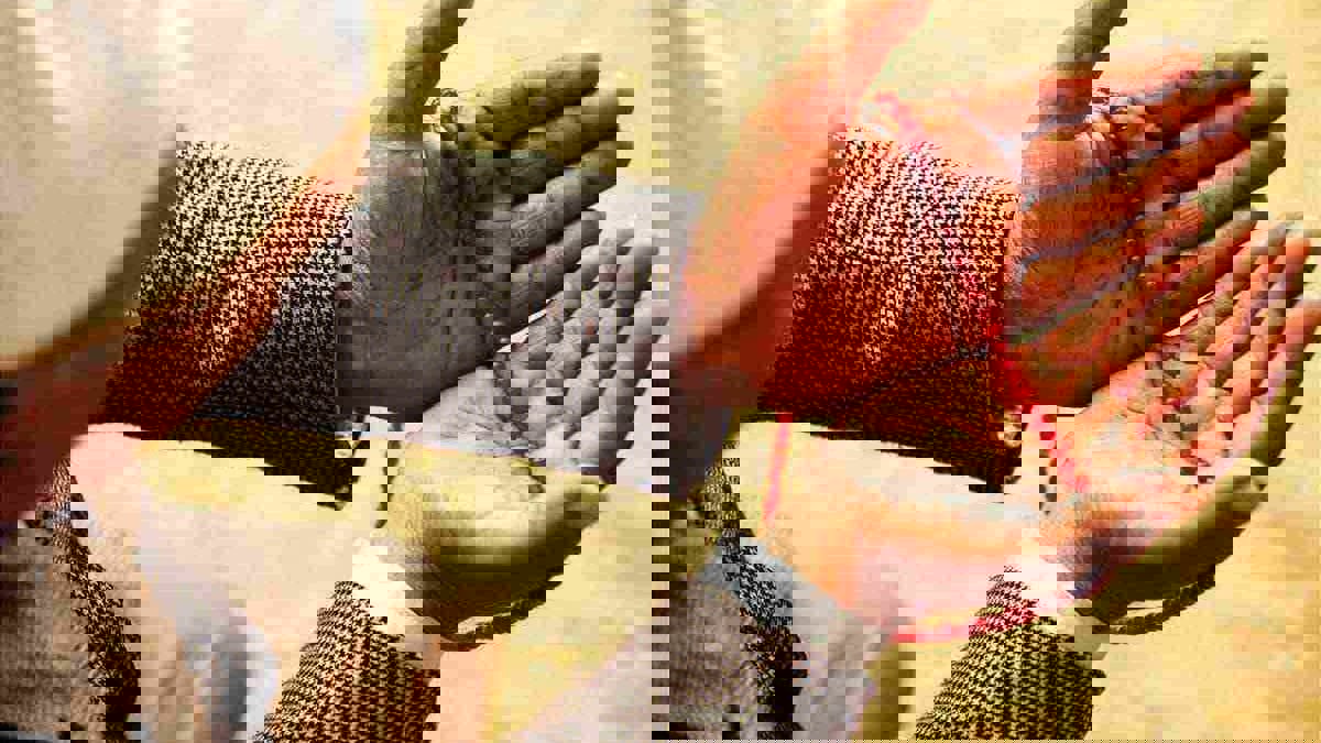 "الدين" كيف يصبح جامعاً لا مُفَرّقاً