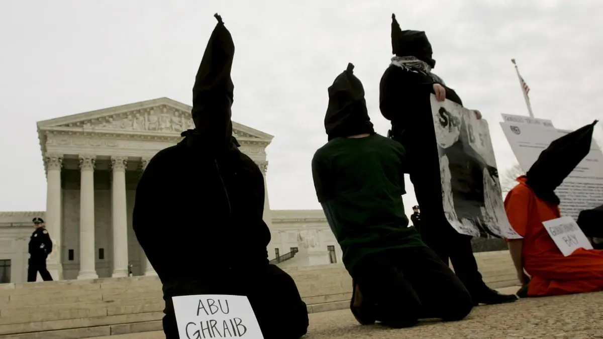 رغم مرور 20 عامًا على الغزو.. ضحايا سجن "أبو غريب" لم يتم تعويضهم