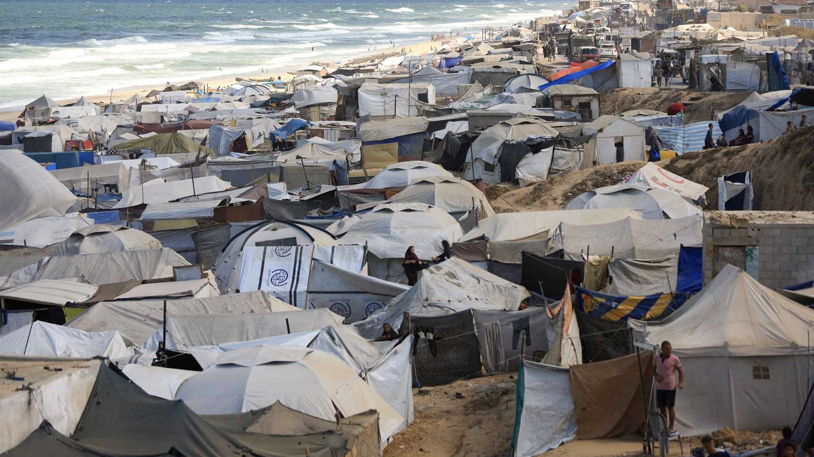 الجيش الإسرائيلي: 700 ألف فلسطيني نزحوا من مدينة غزة إلى الجنوب