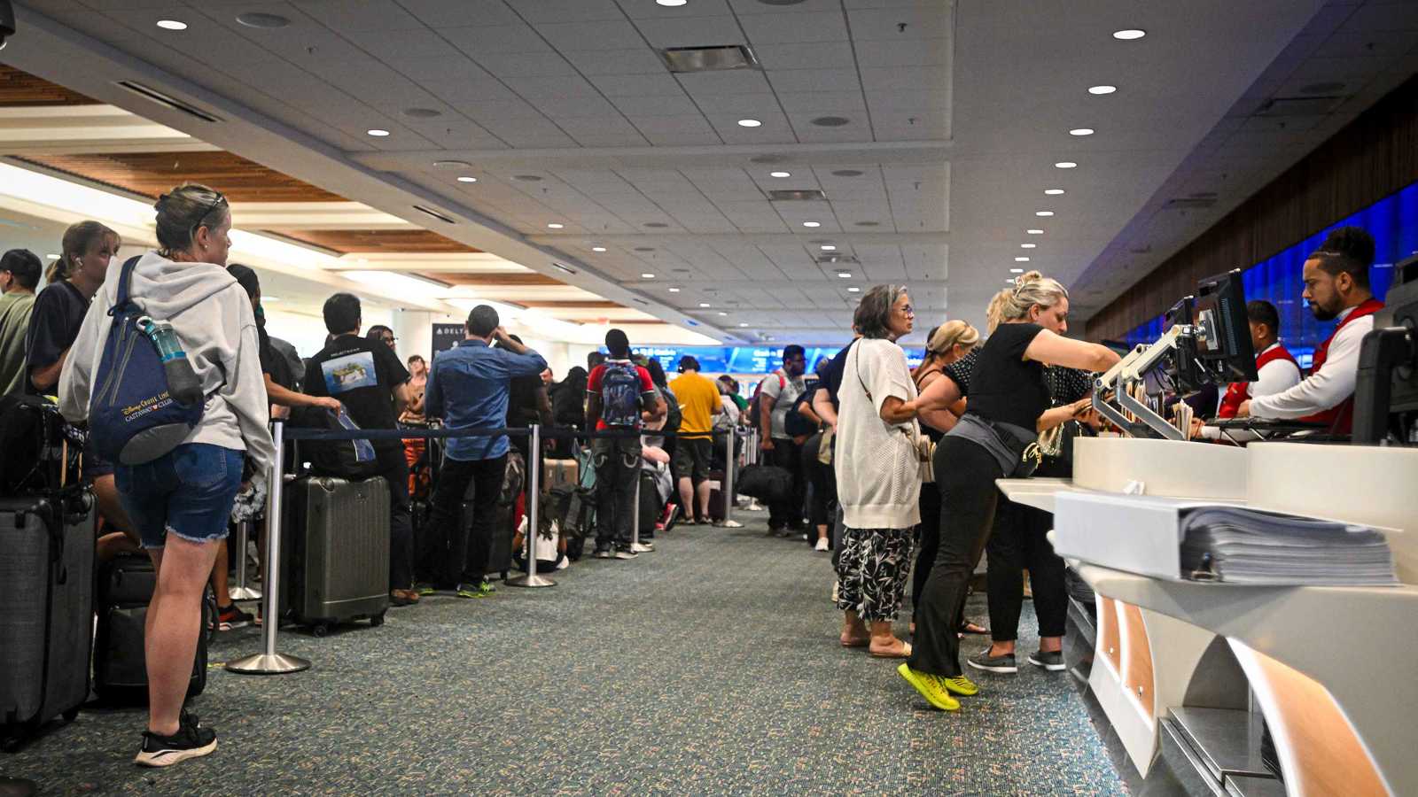 كفالة بـ15 ألف دولار.. هل حوّل ترامب تأشيرة أمريكا إلى صفقة تجارية؟