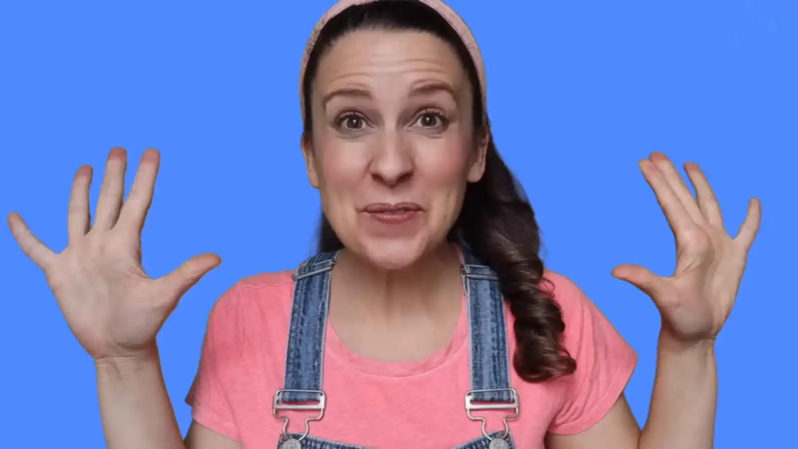 على خطى "مس رايتشيل".. تعليم الأطفال يدر المال على صانعات المحتوى