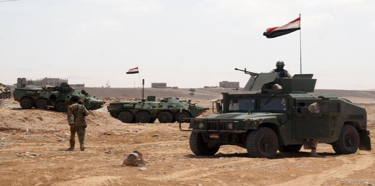 مقتل 13 مسلحًا من القاعدة في مواجهات مع الجيش اليمني بالمكلا