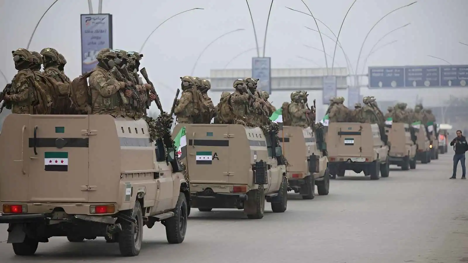 الجيش السوري يشتبك مع مسلحين تسللوا من لبنان نحو الزبداني (صور)