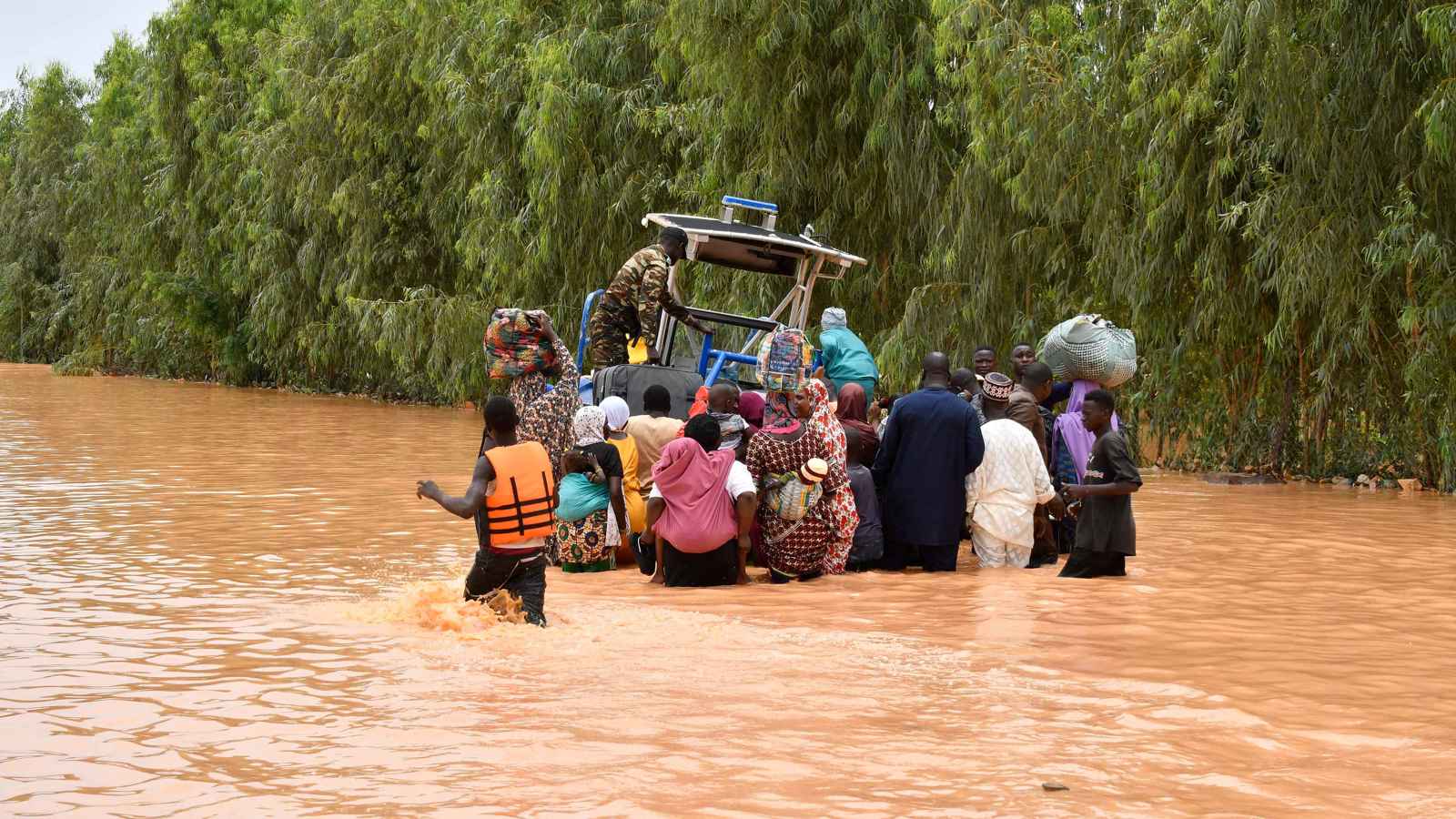 مصرع 15 شخصًا جراء الأمطار الغزيرة في النيجر