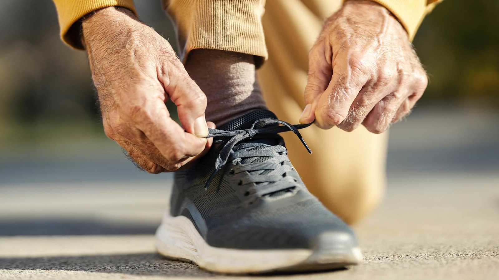 التمارين الرياضية.. وسيلة فعّالة لتحسين النوم لدى كبار السن