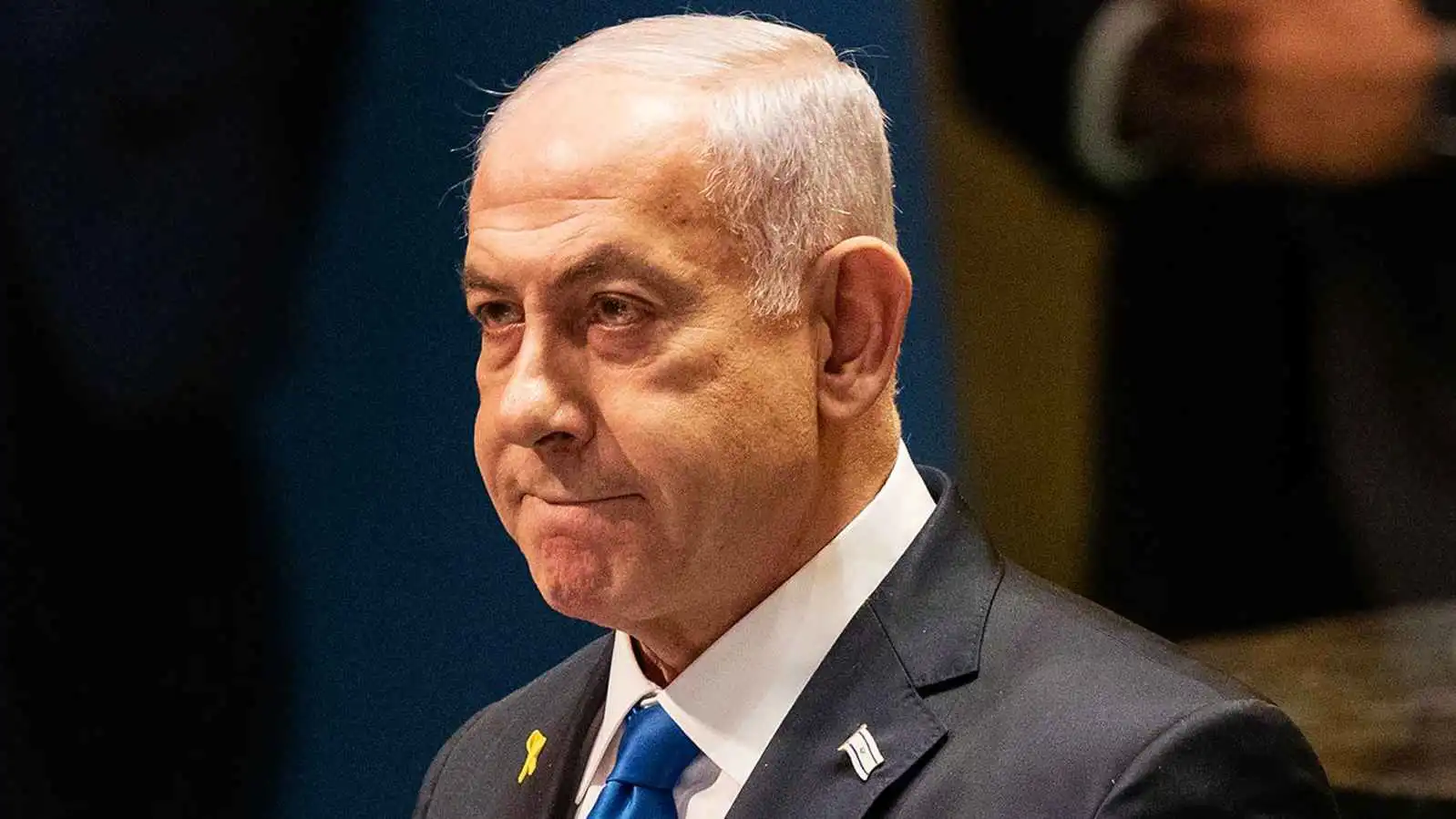 إعلام عبري: العثور على غلاف مشبوه في مكتب نتنياهو