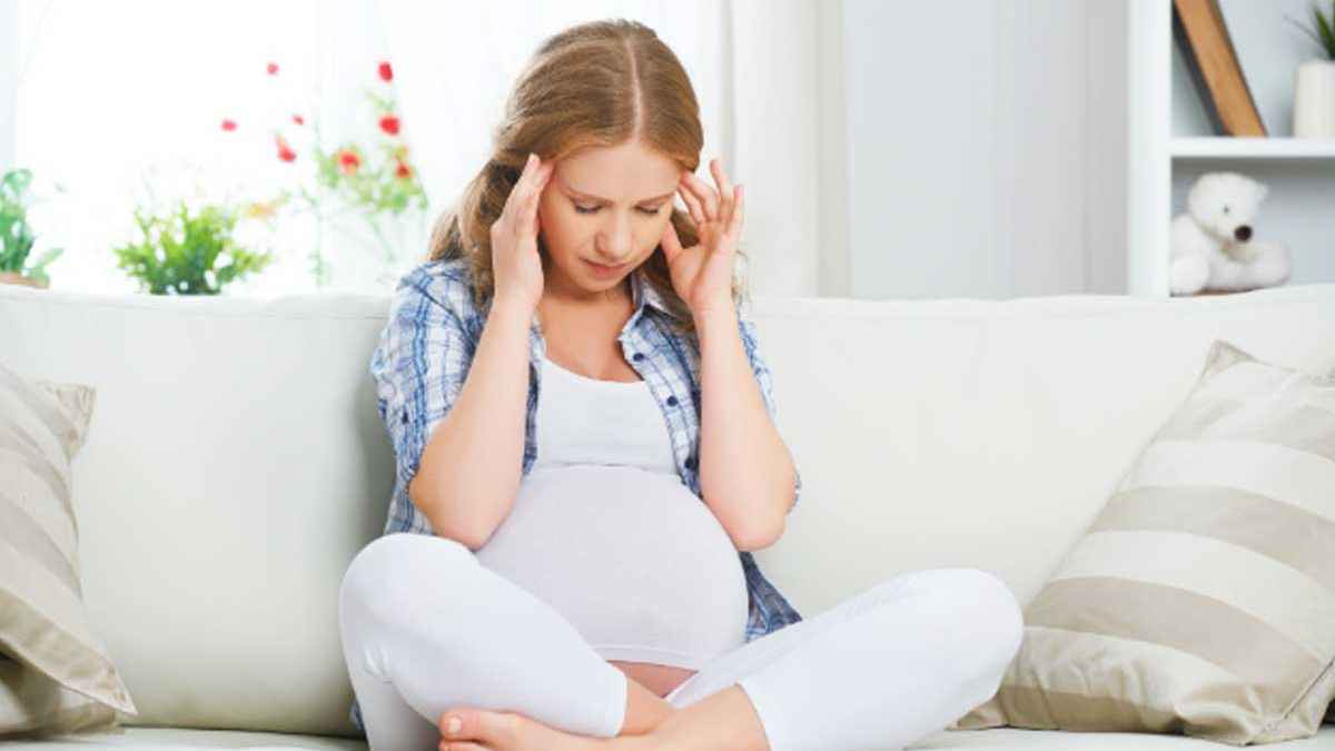 أثناء الحمل.. كيف تتحكمين بالقلق المستمر؟