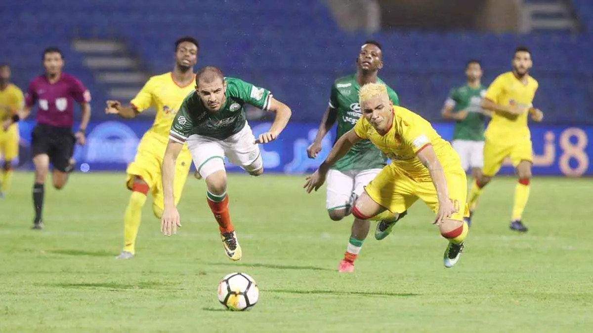 الموعد والقنوات الناقلة لمباراة الاتفاق والقادسية